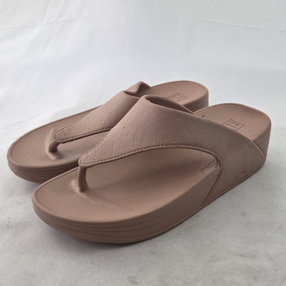FitFlop iQushion Erogonomic‎ Flip Flip Sandals Womens 38 US 7 Blush Pink/Tan